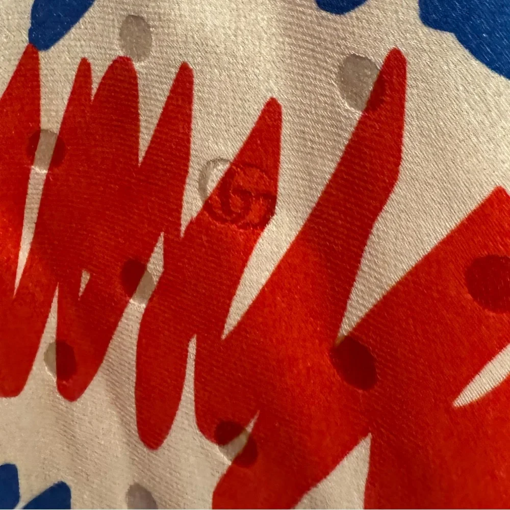 New Authentic Gucci GG Logo Silk Button Shirt and Bikini Top Size 40 / US M - Picture 6 of 13